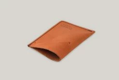 TANNER GOODS MINIMAL CARD HOLDER - CHESTNUT -TANNER GOODS - shop TG Minimal Card Holder Tan Angle 1800x1800 acf27126 8837 4055 9ca7 86cc227b54ae 1024x1024@2x